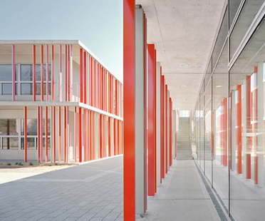 Mostra Between Interior and Exterior Wulf Architects Architektur Galerie Berlino