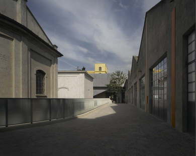 Inaugurata la nuova sede Fondazione Prada Milano progettata da OMA