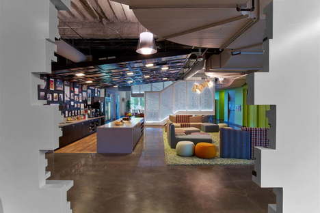 Google Orange County headquarters di Rapt Studio
