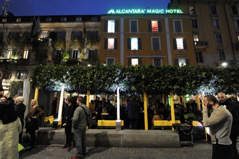Illusioni ottiche 3D video-mapping Alcantara Magic Hotel