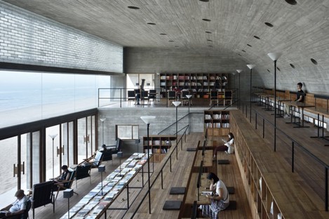 Vector Architects Seashore Library biblioteca sull'oceano