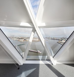 Zaha Hadid inaugurata Port House a Antwerp - Anversa