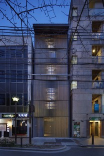 Florian Busch Architects K8 Bar Galleria a Kyoto