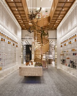 Molecure Pharmacy di Waterfrom Design