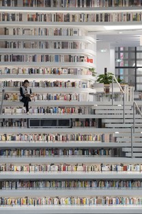 MVRDV Tianjin Binhai Library un oceano di libri