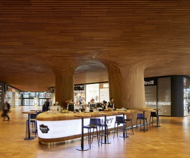 Zaha Hadid Architects CityLife Shopping District Milano