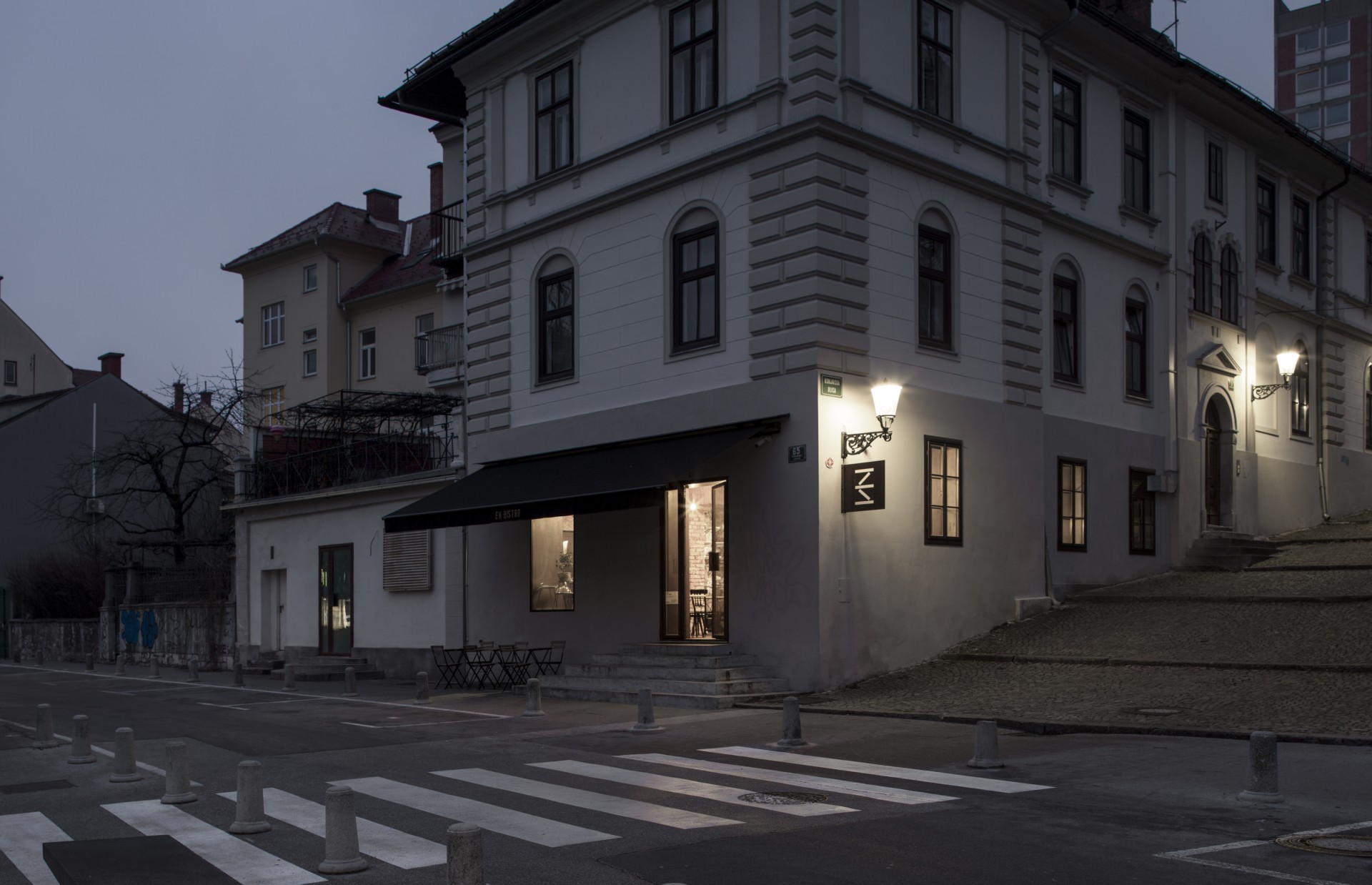 Dekleva Gregorio Architects Bistro EK Ljubljana | Floornature