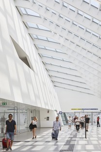 Zaha Hadid Architects High Speed Train Station Napoli-Afragola 
