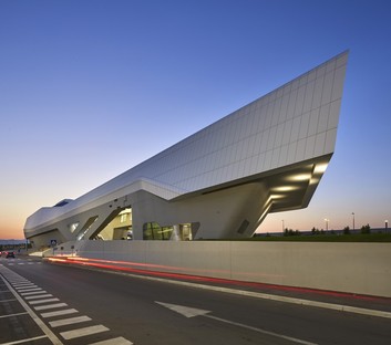 Zaha Hadid Architects High Speed Train Station Napoli-Afragola 