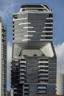 Singapore completata The Scotts Tower di UNStudio