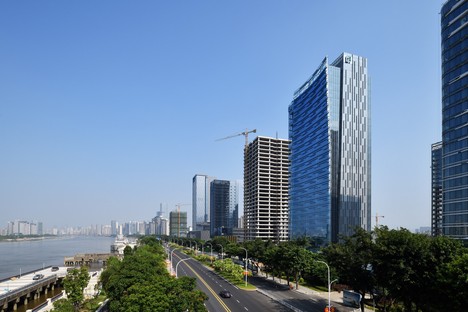 Fxcollaborative un'onda luminosa per il Fubon Fuzhou Financial Center