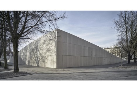 mostra Robert Konieczny Moving Architecture a Berlino
