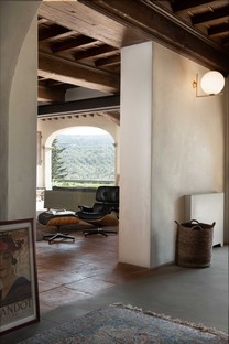 Pierattelli Architetture interior di ex casa colonica in Toscana