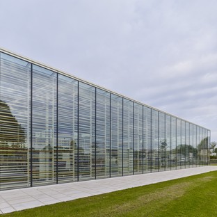 Serero Architectes Urbanistes Media Library una vetrina urbana e paesaggistica a Bayeux