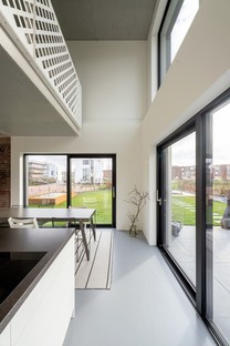 Pasel Künzel Architects progetto K41 Black Diamond abitare in un cubo a Utrecht