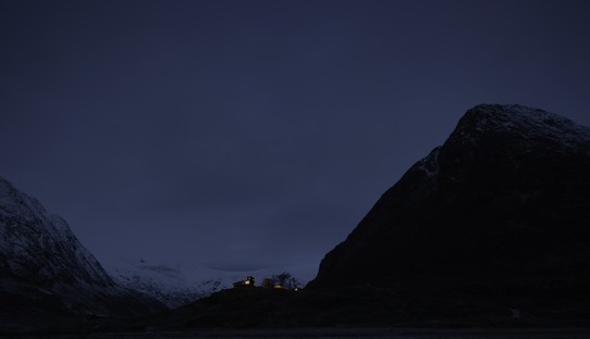 Snøhetta Tungestølen rifugio per escursionisti sul ghiacciaio Jostedalsbreen Norvegia