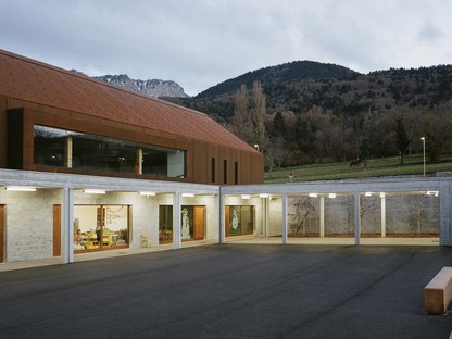 ateliers o-s architectes ampliamento edificio scolastico a Lugrin