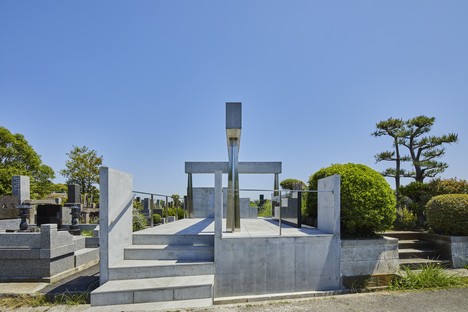 Takeshi Hosaka Architects La tomba della chiesa di Kamakura Yukinoshita