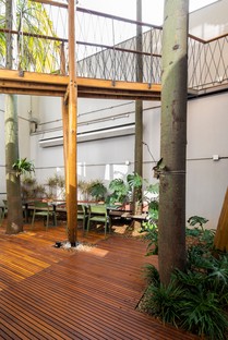 Superlimão la nuova sede di Populos a São Paulo completa di casa sull'albero