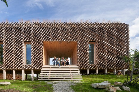Mork-Ulnes Architects Skigard Hytte vivere nella natura norvegese