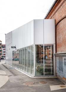 EFFEKT Architects un foyer per Amager Bio e ZeBU theater Copenhagen 