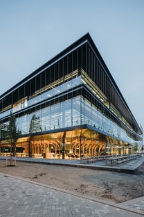 UNStudio progetta un edificio generatore di energia per la TU Delft