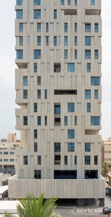 AGi architects Wafra Wind Tower nuove tipologie di residenze urbane in Kuwait