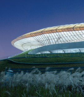 MAD Architects completato lo stadio del Parco sportivo di Quzhou in Cina 