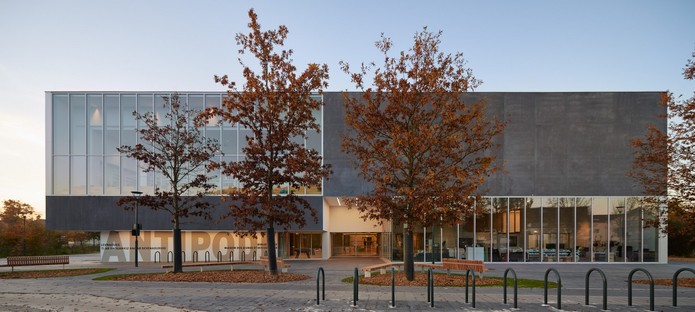 Antipode nuovo centro culturale nel cuore di Rennes, un progetto di Dominique Coulon & Associés