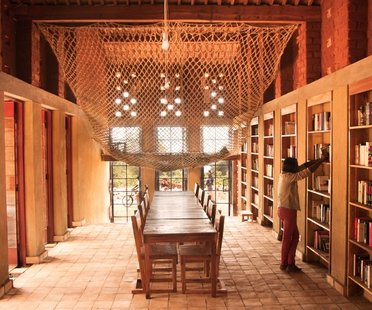 BC architects Biblioteca per la comunità di Muyinga, Burundi
