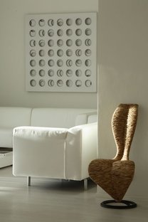 Andrea Castrignano Total White design in Milano