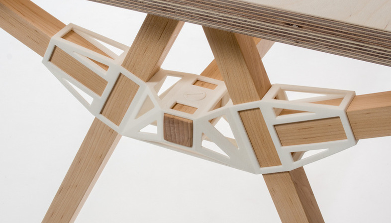 Il primo premio di Interieur Awards 2014 ad un tavolo che sfrutta la stampa 3D