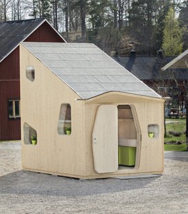 Abitare il futuro: casa per studenti di 10m² progettata da Tengbom Architects esposta al Museo d'Arte di Virserum