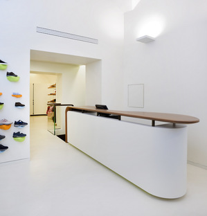 Alvisi Kirimoto + Partners Davide Cenci Junior Store Roma