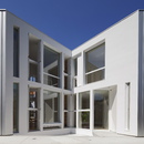 Takuro Yamamoto Architects: casa con 30000 libri a Tokyo