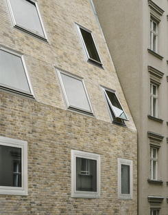 Barkow Leibinger: Apartment House Prenzlauer Berg Berlino
