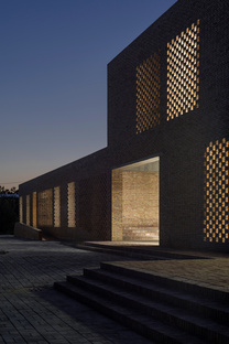 Wall Architects: Village center a Sanhe (Cina)