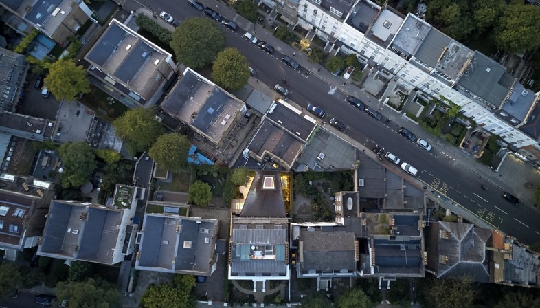 Gianni Botsford Architects: casa in un giardino a Londra