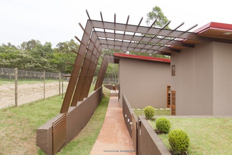 AUÁ arquitetos: Casa Laguna a Botucatu, Brasile