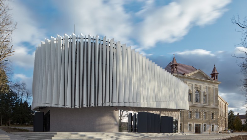 Qarta architektura: Auditorium del College of Polytechnics, Jihlava