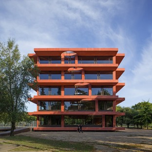 Pezo Von Ellrichshausen: Ines Innovation Center, Concepción