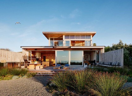 Surf House di Feldman Architecture