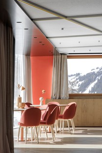 MoDusArchitects: Icaro Hotel a Castelrotto, Bolzano
