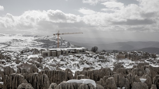 Karim Nader: Villa sulle rocce di Faqra, Kfardebian, Libano