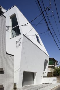 Katsuma Tai: casa come guscio protettivo a Tokyo