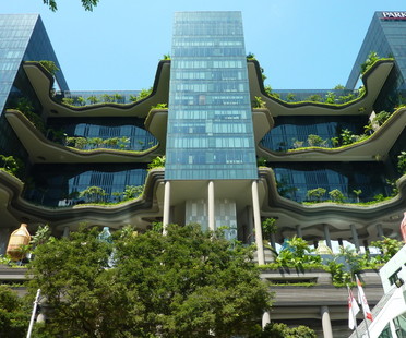 Singapore lo skyline della città giardino disegnata per essere la città del futuro