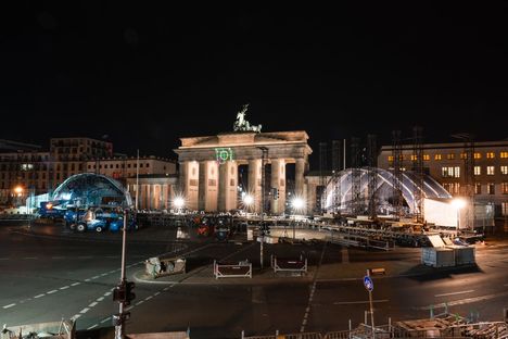 Berlino festeggia i 25 anni dalla caduta del muro