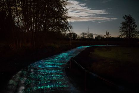 Sostenibilità è arte: pista ciclabile ispirata a Van Gogh 
