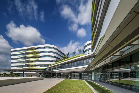 Apertura della Singapore University of Technology and Design SUTD