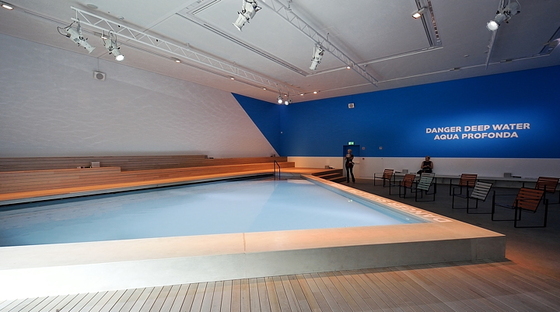 Biennale 2016. Parlando con Ian Thorpe di The Pool.